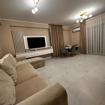 Luxury 公寓